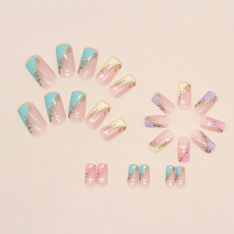 Falsche Fingernägel Regenbogen Goldfolie Herz Sommer Design_voghion.com