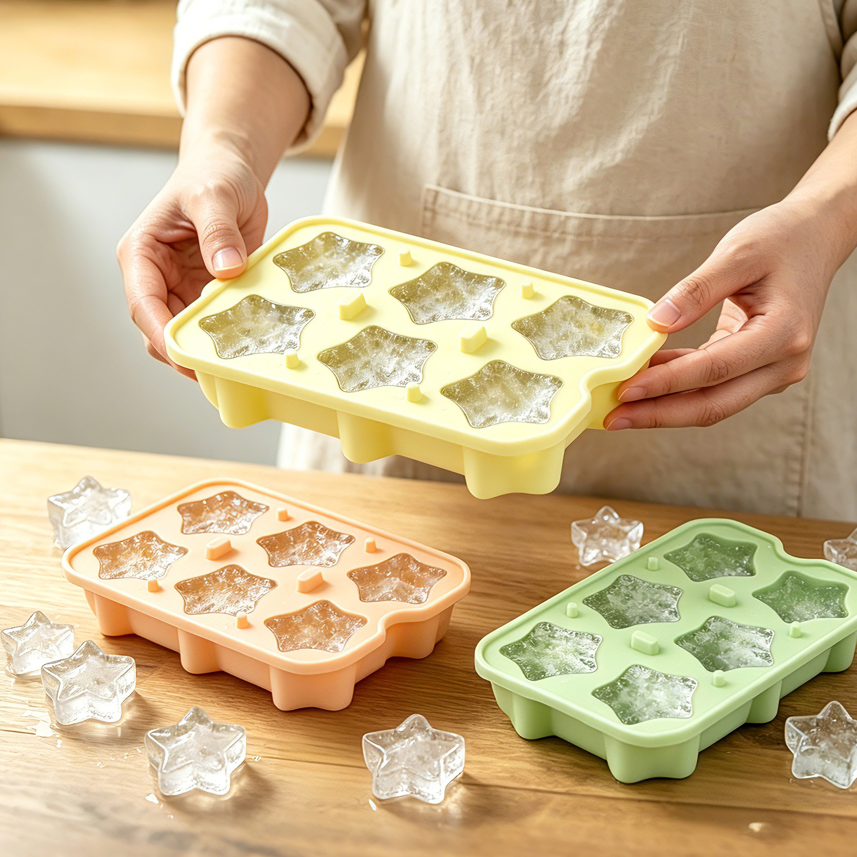 Gıda Sınıfı Silikon Buz Kalıbı Yıldız Buz Küpü Buz Yapma Kutusu Yaratıcı Mini Buz Küpü Mucize Aracı Kapak Dahil Buz Kalıbı
