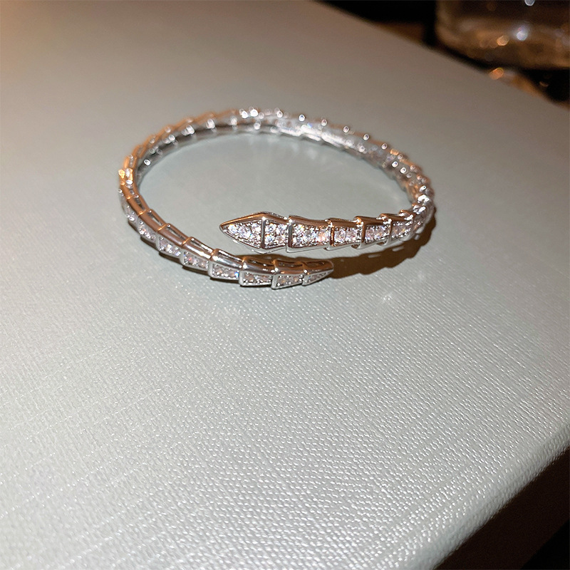 Fashion Square Snake Copper Inlay Zircon Bangle 1 Piece