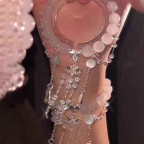 Novelty Beaded fringe bracelet for women, unique design, high-quality, personalized, avoids repetition, versatile, perfect for friends' bracelets, trendy.
