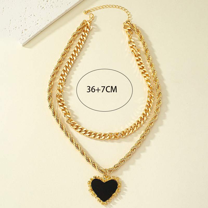 Retro Heart Shape Alloy Patchwork Women's Pendant Necklace display picture 4