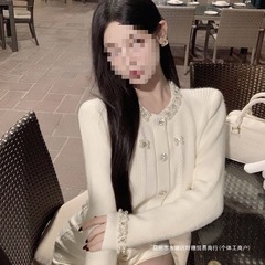 韩系ins气质小香风重工钉珠毛衣开衫女2025 秋季新短款修身纯欲风