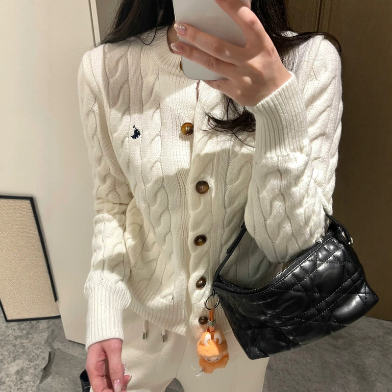 Scanable QR code RL women's sweater with pony embroidery, cable-knit cardigan, fashionable and versatile chunky knit top Scanable QR code RL women's sweater with pony embroidery, cable-knit cardigan, fashionable and versatile chunky knit top