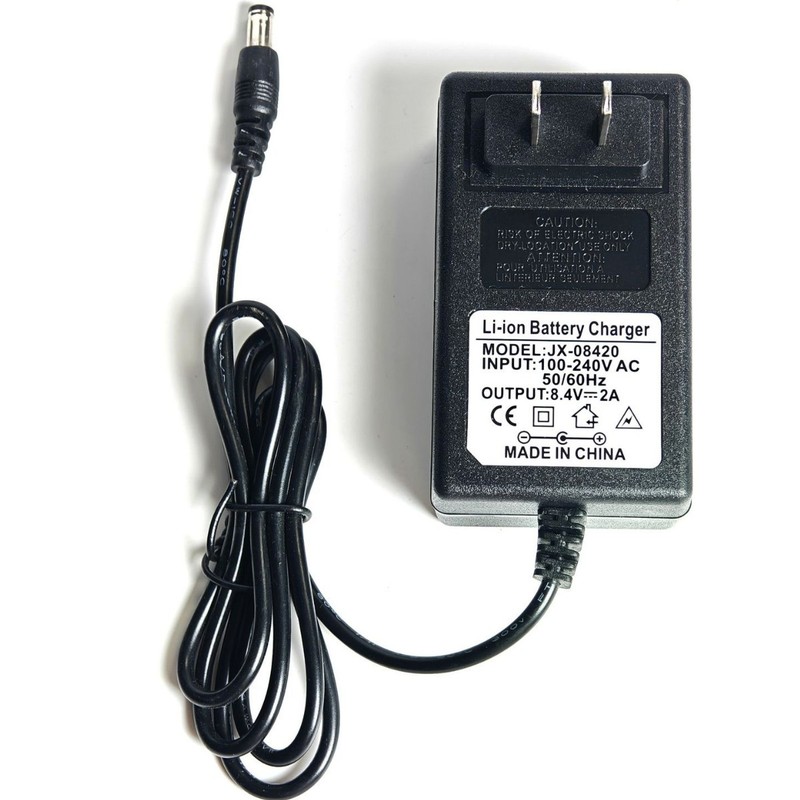12.6v 8.4v 4.2v 5v 16.8v 21v 25.2v智能变灯锂电池充电器18650|undefined