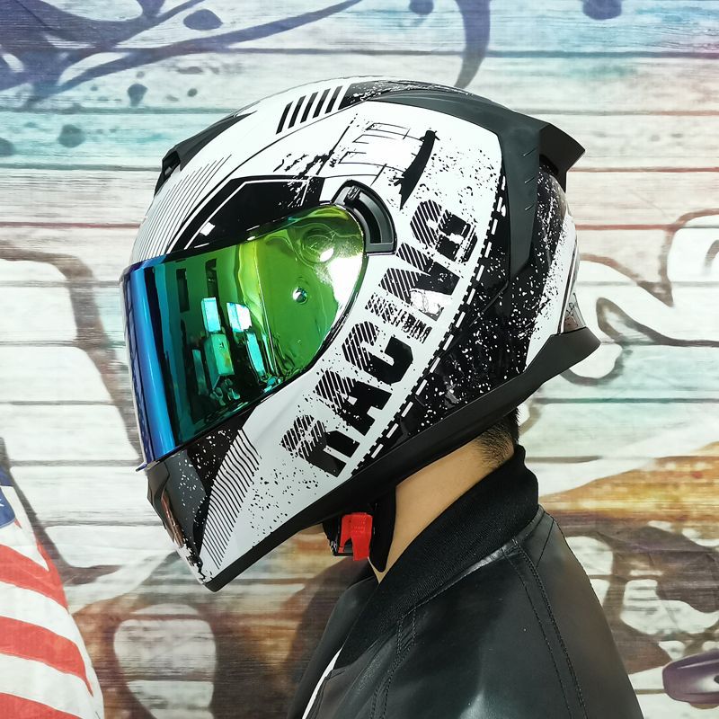 Casco de coche eléctrico LVS para hombres y mujeres de verano casco completo casco colorido personalidad fresco casco de carreras verano