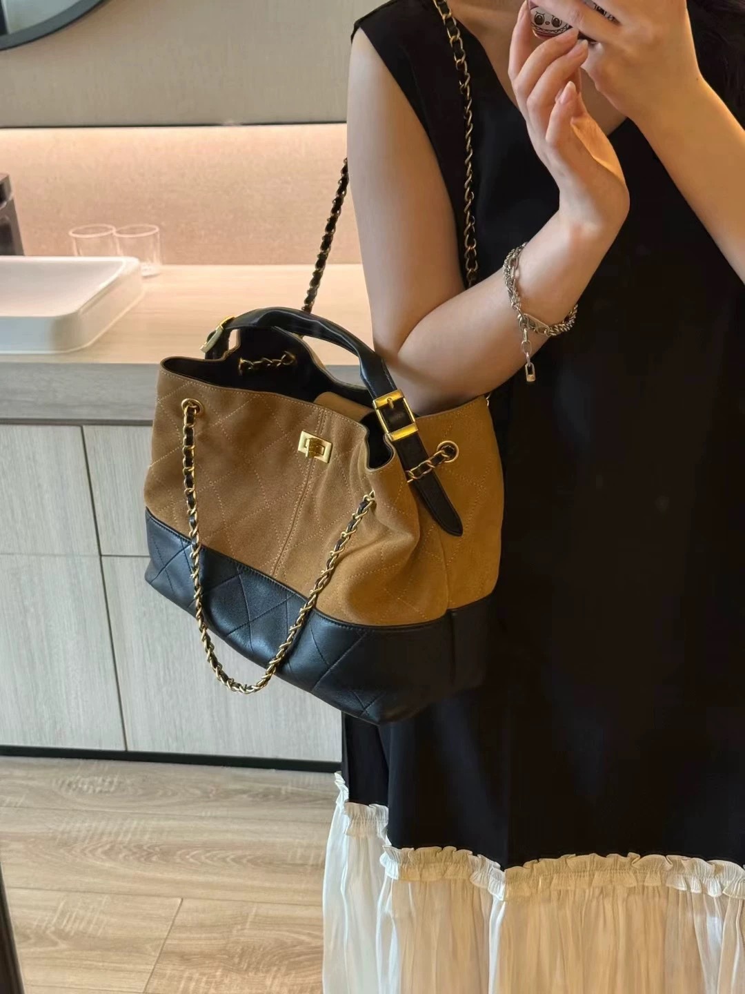 이미지 색상