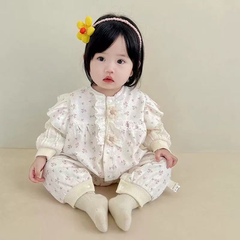 Bebé femenino 0-1 año princesa floral mono bebé primavera y otoño mameluco de doble capa moda versión coreana