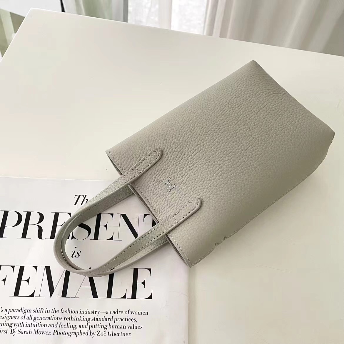 Bolso del teléfono móvil del zurriago de la capa superior mini bolso del cubo bolso portátil multifuncional del mensajero del hombro para las mujeres