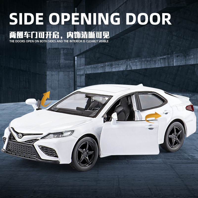 1:36 Genuine Toyota Camry Double-Door Alloy Pull-Back Car Kidsren's Artificial Japanese Style Toy Car Wholesale