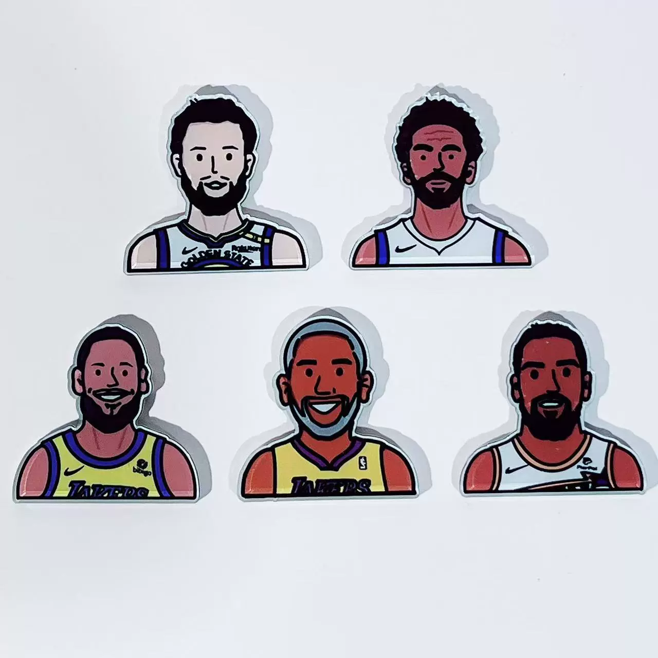 Коби Карри Джеймс Ирвинг Баскетбольная звезда мультфильм ледяной ящик значок вентилятора периферийных украшений