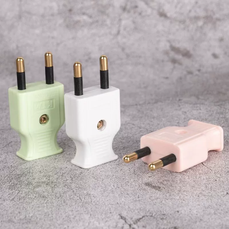 Внешняя торговля штепсельная вилка штепсельная вилка тайская штепсельная упаковка конфеты штепсельная двухполюсная вилка высокая мощность