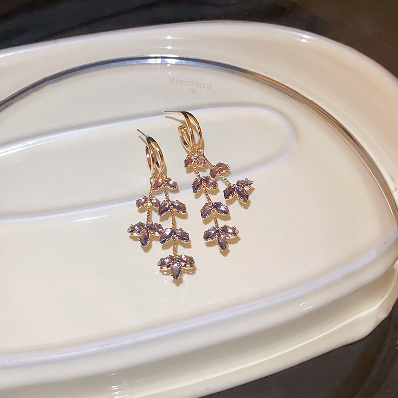 Water Droplets Pattern Women'S Gender 1 Pair Classic Style Water Droplets Copper Inlay Artificial Gemstones Drop Earrings