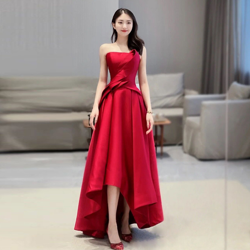 Strapless Toast Dress for Bride 2026 New Style Wedding Engagement Host Slimming Red Evening Dress for Women Summer