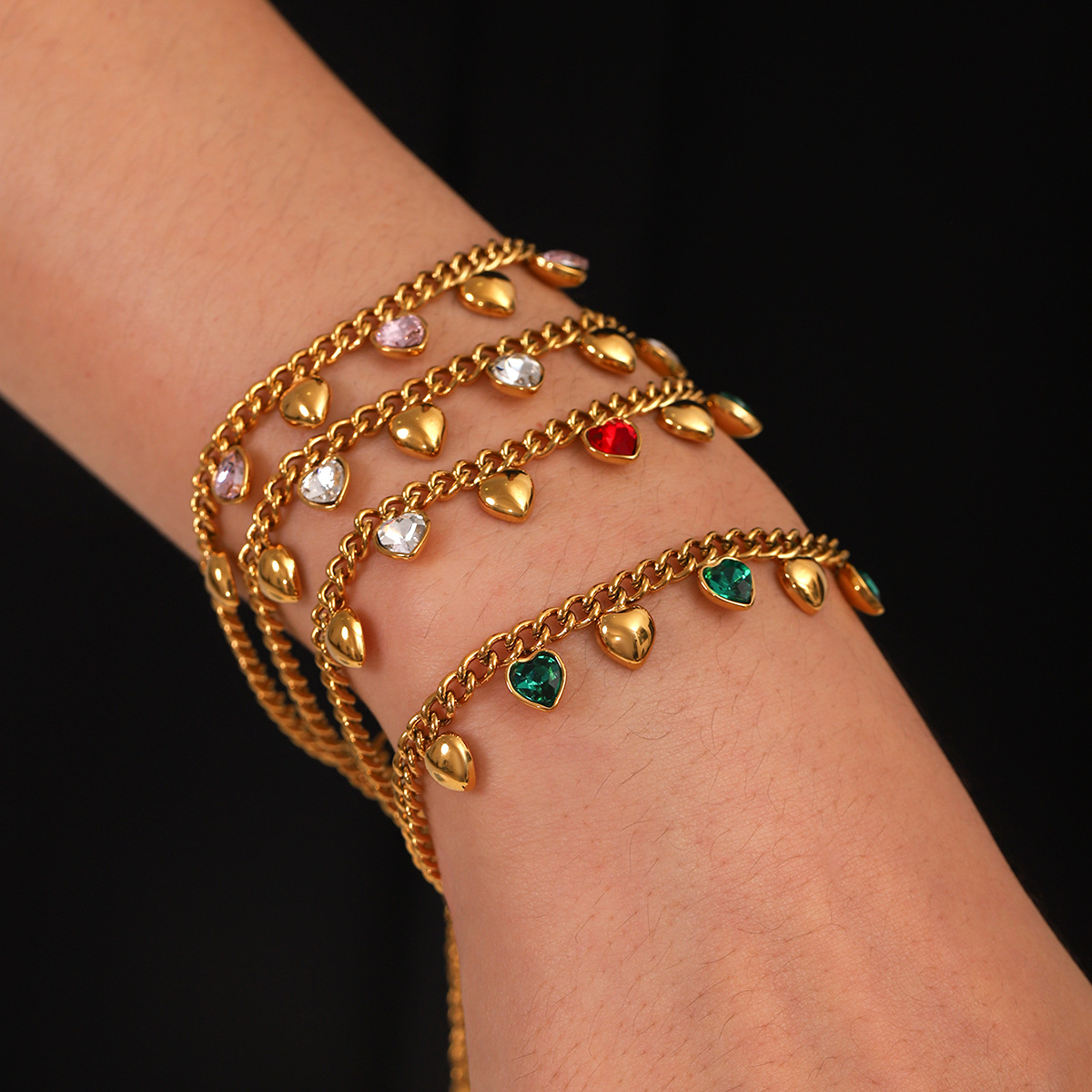 Transfronterizo europeo y americano clásico acero inoxidable cadena cubana borla amor con incrustaciones pulsera de circón moda femenina joyería de alta gama