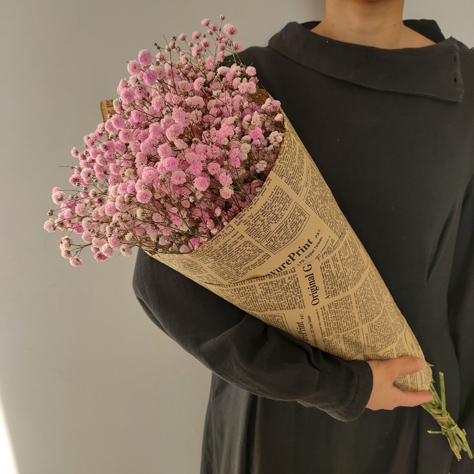 핑크 안개꽃 복고풍 포장