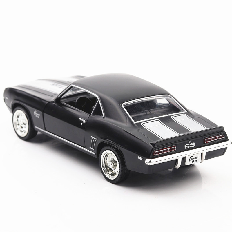 Marco Polo aleación modelo de coche 1:36 Chevrolet Camaro 1969 retro coche deportivo tire hacia atrás luz silenciosa modelo de juguete