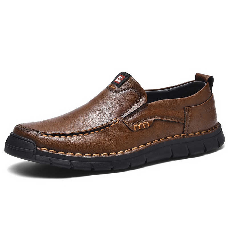 Zapatos de cuero transfronterizos para hombres otoño y invierno nuevos zapatos casuales de un pie para hombres con suela suave antideslizante de mediana edad zapatos de hombre de tamaño grande zapatos de papá
