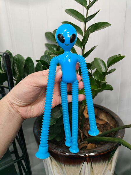 variable telescopic cartoon toy