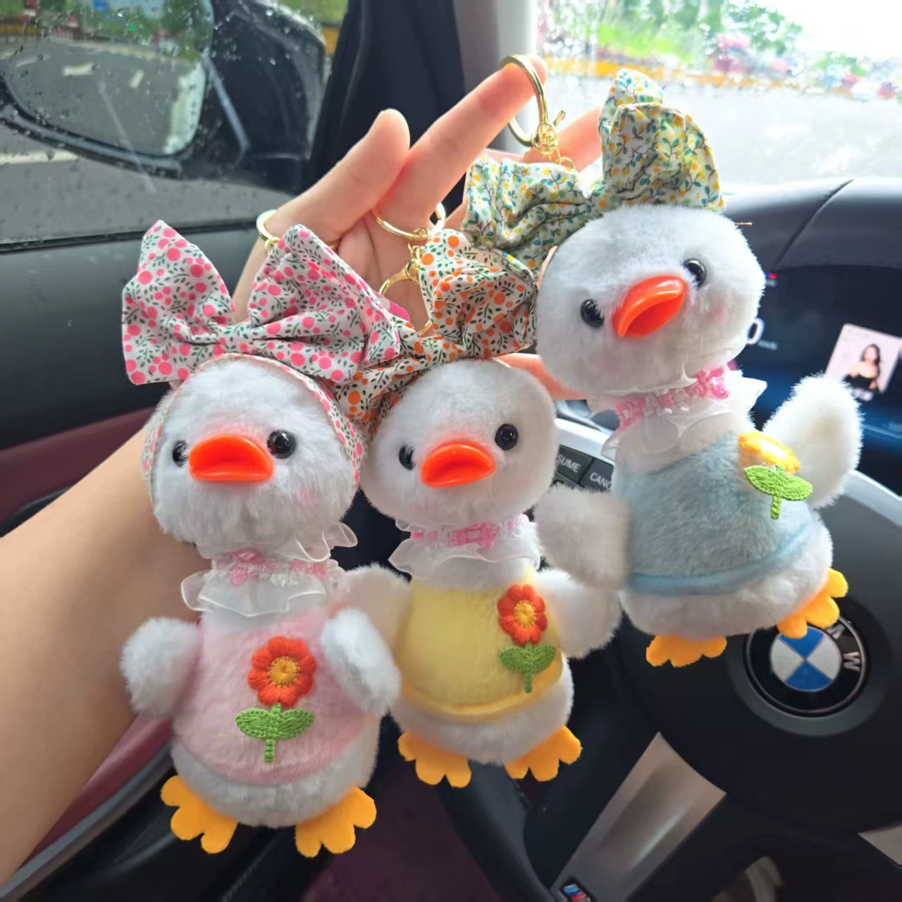 Модная милая маленькая утка, плюшевая игрушка, кукла, мультяшный рюкзак, подвеска, брелок, кукла, игрушка