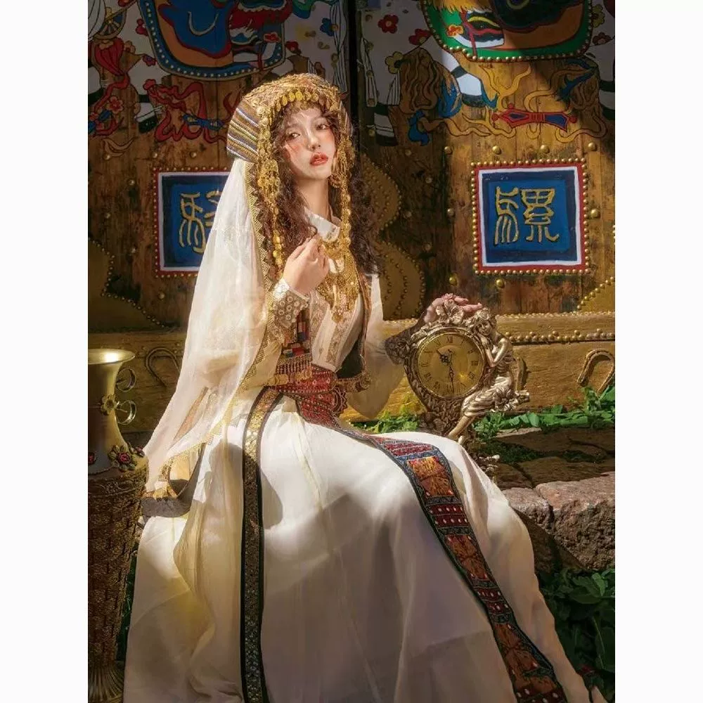 Древняя страна, принцесса, этническая одежда Западного региона, вышивка, тяжелая промышленность, стиль Синьцзян, элементы Хань, новая экзотическая фотография дворца Юньнань