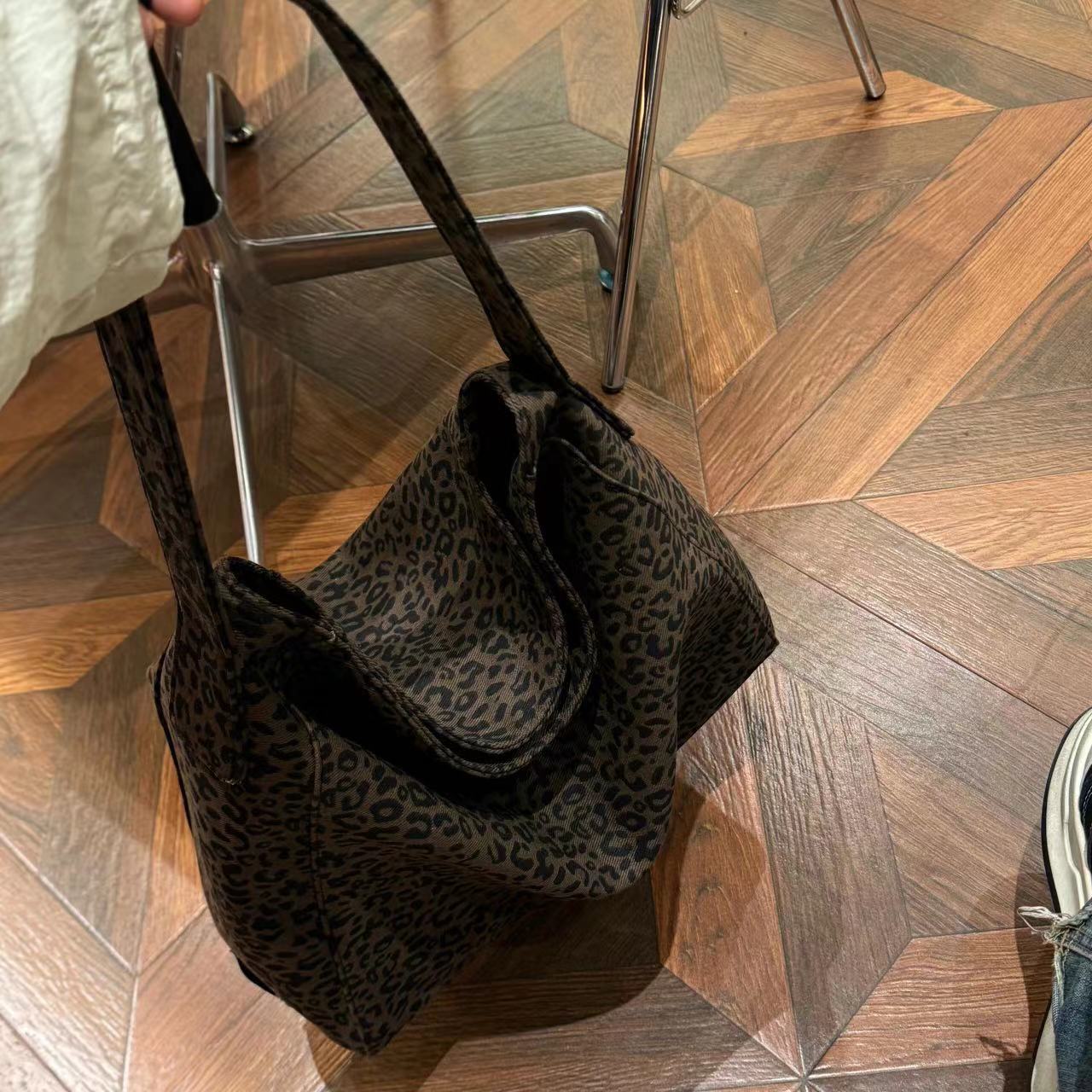 Women Leopard Print Canvas Shoulder Bag, Large Capacity Reusable Shopping Tote Bag, Fashion Bag For Class, Work & Daily Use_voghion.com