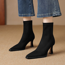 7.5cm~��ʽ���^��ɫ��ѥŮ����2025�¿������ѥ���|�߸�Ь�ﶬ