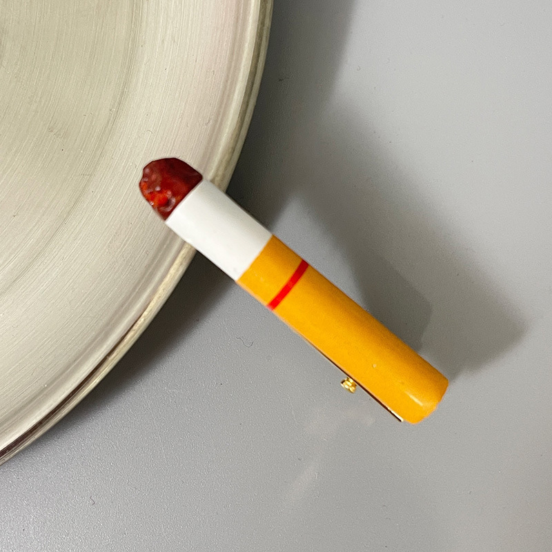 담배 반 머리핀