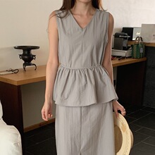 ʵ�� С�ڸ��� V�����䱳��ȹ��Ҷ��ƨ�������������ȹ 3ɫ12339