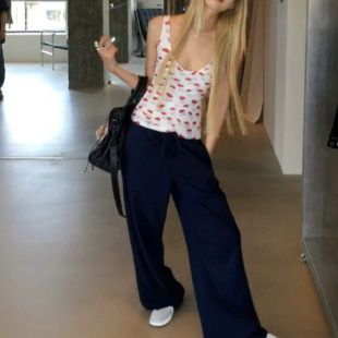 �t�����cu�I���ĵ���Ů�ļ��¿������@�������⴩�ȴ�o��С����
