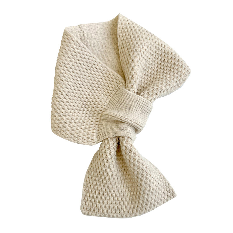 Otoño e Invierno Cruz de lana cálida bufanda de punto de las mujeres de estilo coreano versátil perezoso corto de color sólido protección del cuello pequeña bufanda de la moda