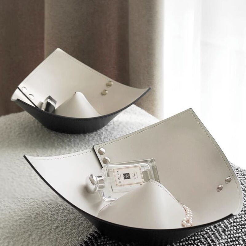 現代の軽豪華なデスクトップアクセサリー収納盤皮質収納ケース入門玄関鍵収納置物アクセサリーケース|undefined