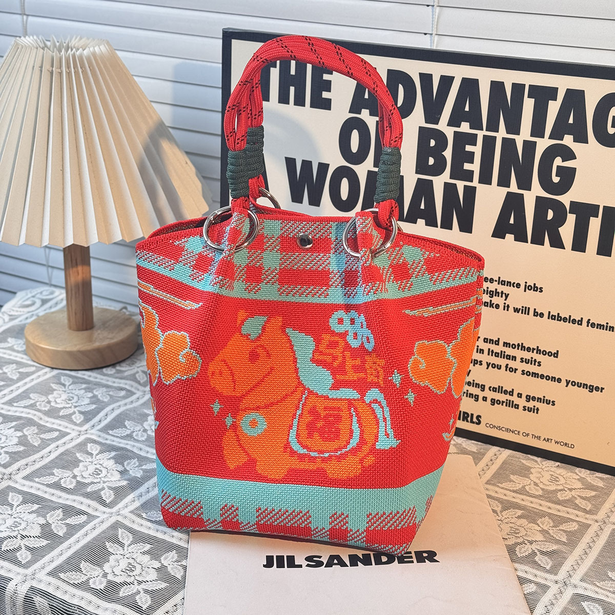 ニットハンドバッグ、ニッチデザインバケットバッグ、トートバッグ、ハンドバッグ、カジュアルで多用途なショルダーバッグ、ニットポータブルバッグ