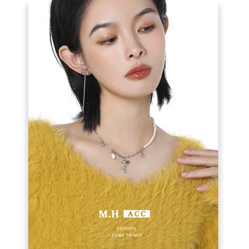 Orange Heart Zircon Necklace for Women, Wholesale, Light Luxury, Retro, High-End, Clavicle Chain, Elegant and Versatile, Sweet and Cool Accessory