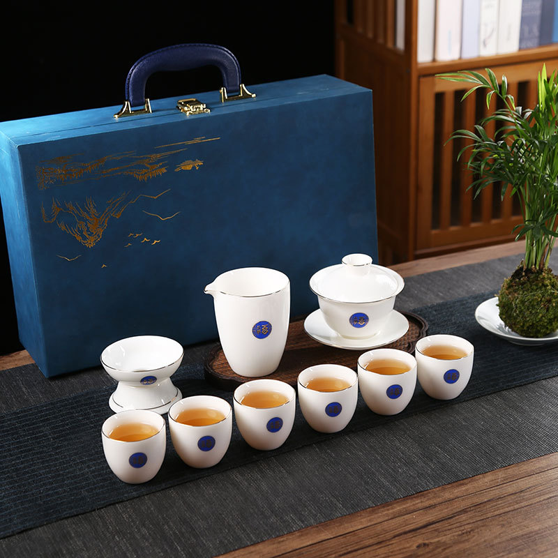 White Porcelain Gongfu Tea Set for Home and Business, Simple and Elegant, with Lambskin Lid Teapot and Ceramic Cups, Gift Boxed Set
