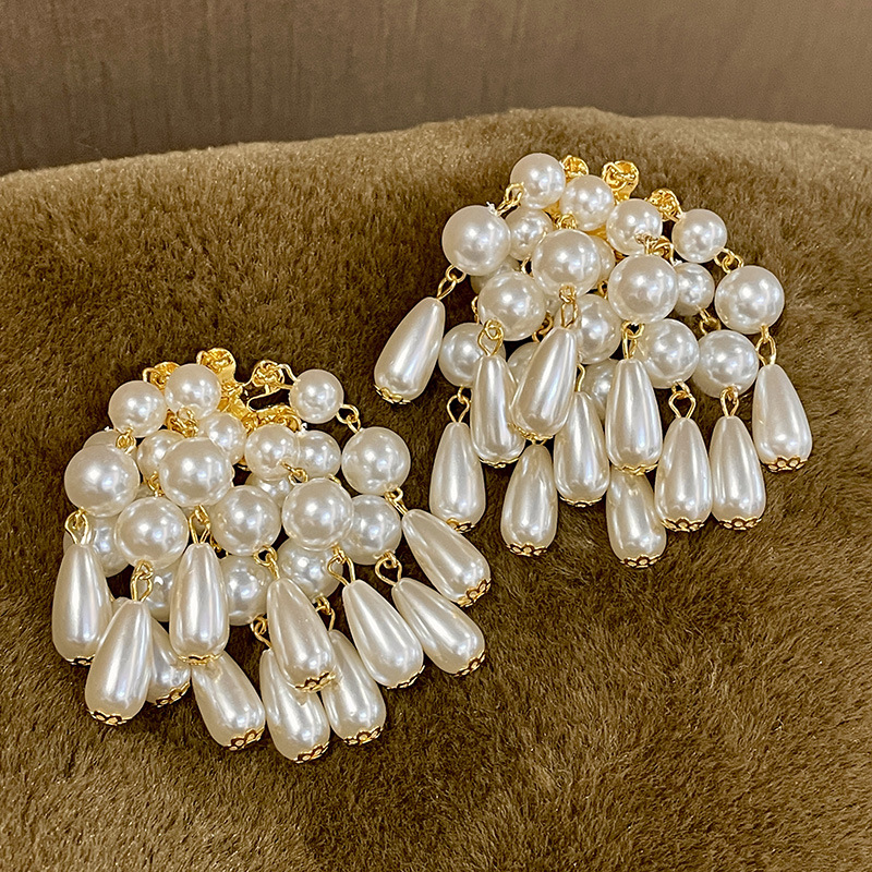 Orecchini a lobo vintage con perle e nappe in argento 925_voghion.com