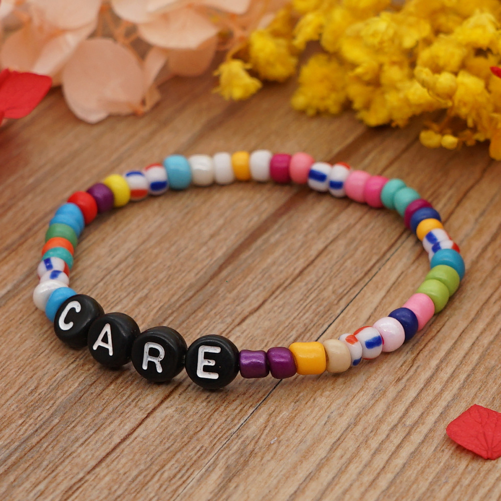 Bohemian Glass Colored Millet Beads Letter Beaded Small Bracelet display picture 8