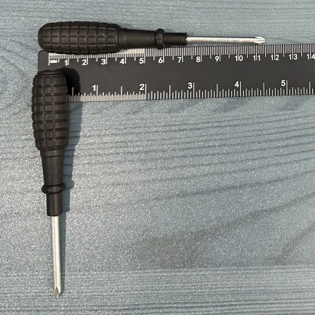 Handheld screwdriver