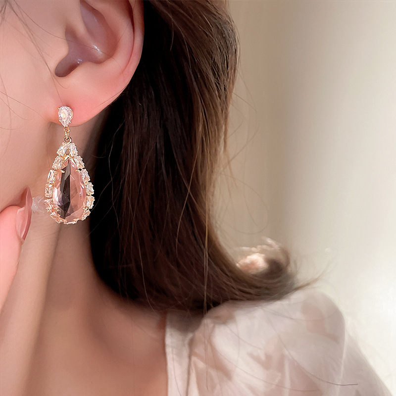 Fashion Water Droplets Copper Earrings Inlay Zircon Copper Earrings display picture 4