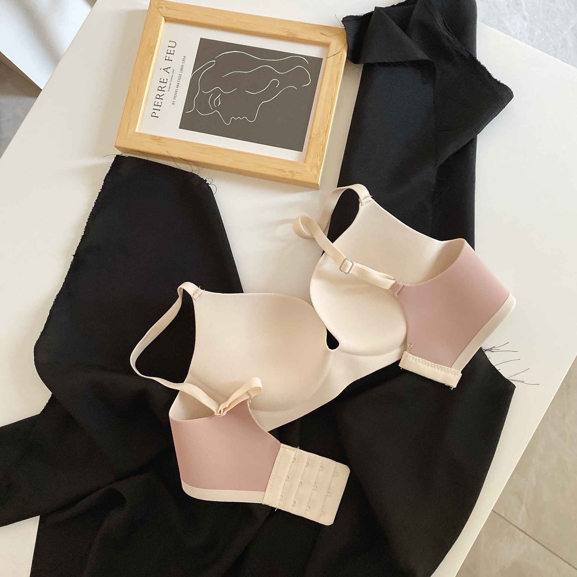 Colores de contraste que no dejan marcas, recolección lateral, soporte superior, leche antideslizante, ropa interior antiflacidez, sujetador de texto para niñas, senos pequeños, grandes