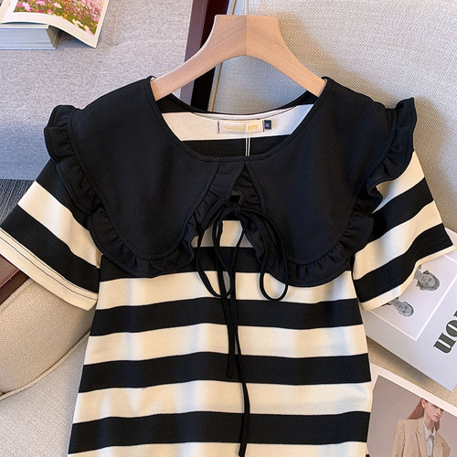 Plus-size women's A-line invisible body-slimming summer dress for large ladies, age-defying medium-length striped maxi dress, 200 lbs.