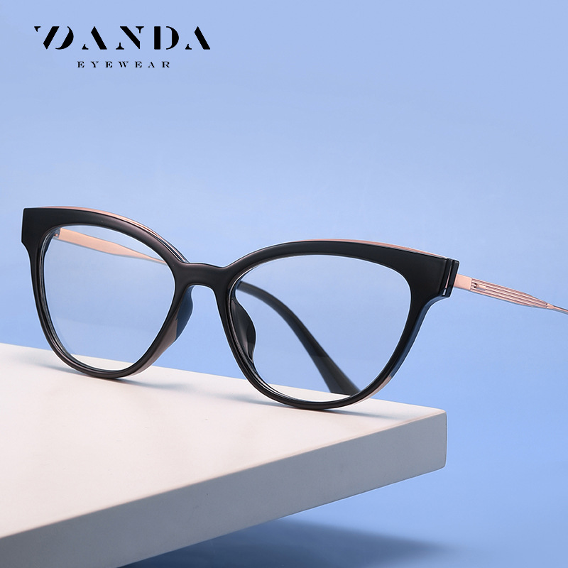 Nueva moda gafas marco femenino J836 europeo y americano personalizado gato ojo liso gafas TR90 red viento rojo anti-azul gafas de luz