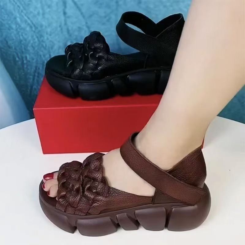2026 con una sola palabra de desgaste con sandalias superficiales de verano nuevo no sudor no pies cansados sandalias de mujer