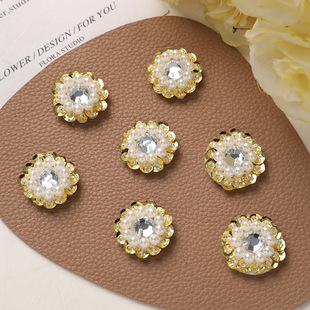 Clothing Accessories Hand-Sewn Sequins, Pearls, Rhinestones, Flower Patches, DIY Shoe Lace Clips, Bag Clothing Patches