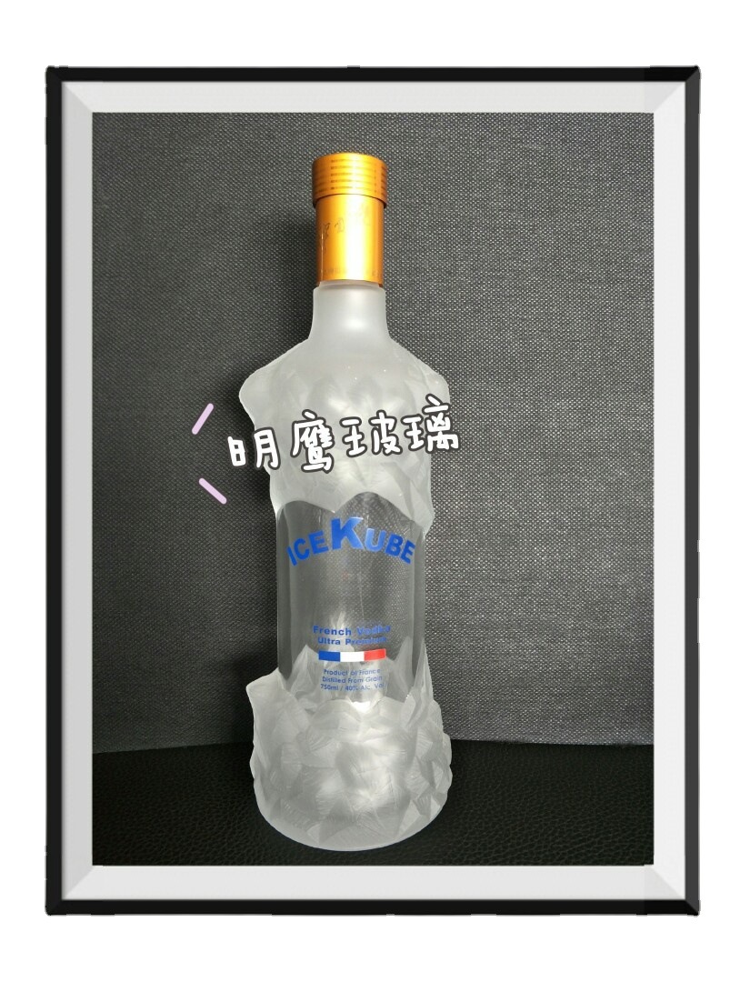 广州明鹰玻璃瓶伏特加瓶定做冰山伏特加玻璃瓶白酒玻璃瓶酒瓶塞子