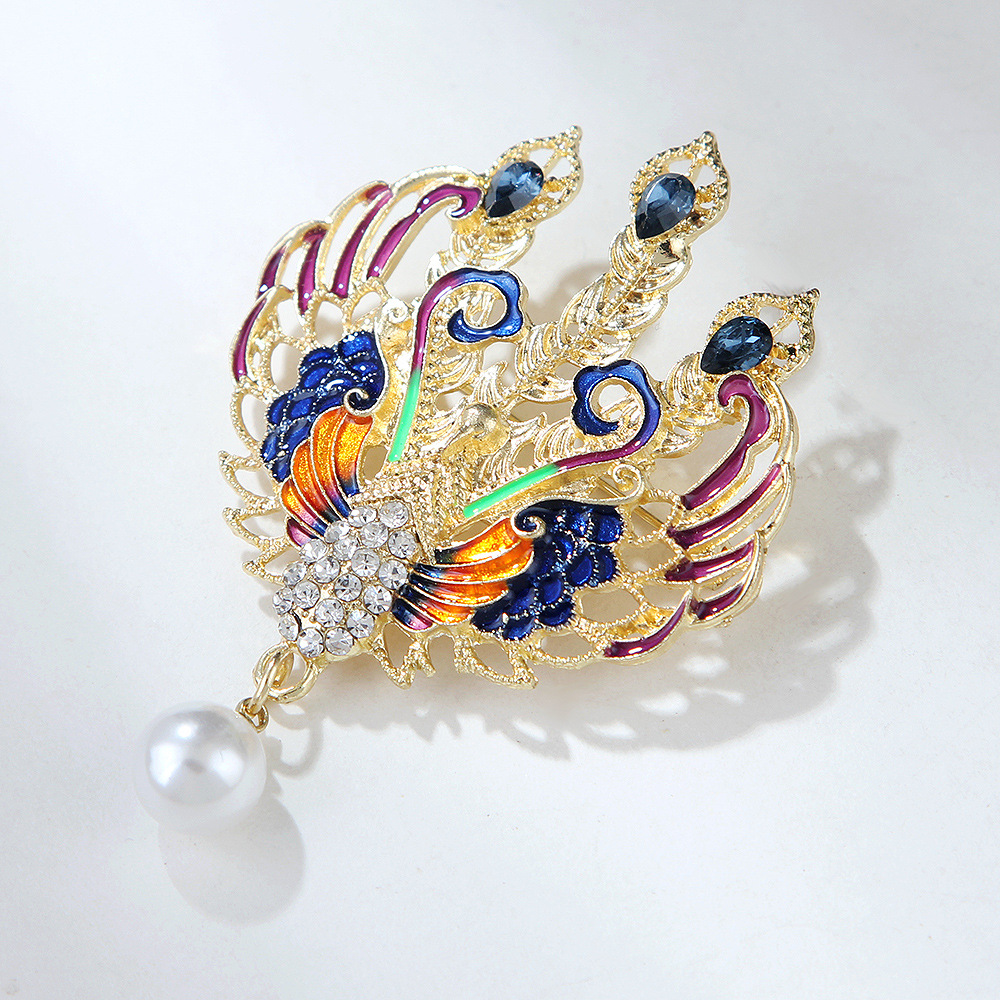 Chinese Style Vintage Bird Face Phoenix Luxury Enamel Phoenix Alloy Brooch Women Pearl Smart Suit Accessories