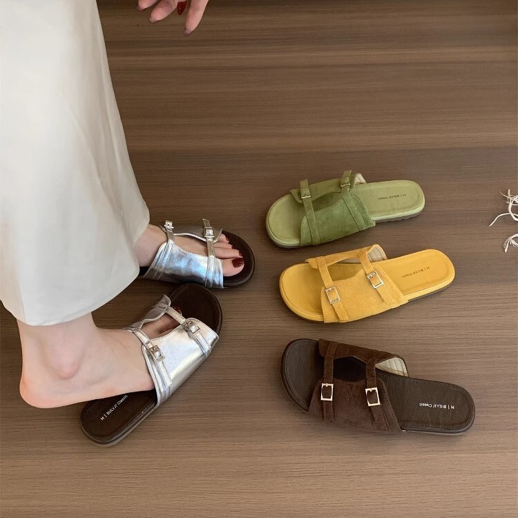 South Korea silver Slippers Women's Summer Outfit New French Style Retro Slide Sandals for Vacation Seaside Beach Flat Sandals