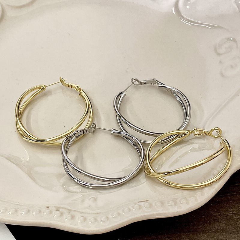Unique Exaggerated Hoop Earrings For Women Statement Jewelry_voghion.com