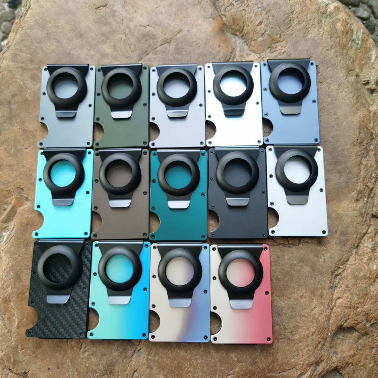 Nuevo titular de la tarjeta de aleación de aluminio Etiqueta de seguimiento titular de la tarjeta RFID metal anti-perdida cartera