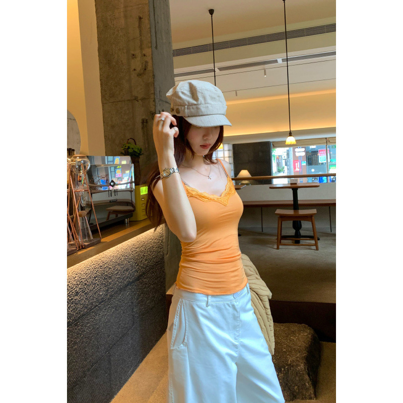 European-style Lyocell Tencel lace-trimmed thin strap lightweight tank top for women, summer 2026 new model, stunning Thai camisole European-style Lyocell Tencel lace-trimmed thin strap lightweight tank top for women, summer 2026 new model, stunning Thai camisole
