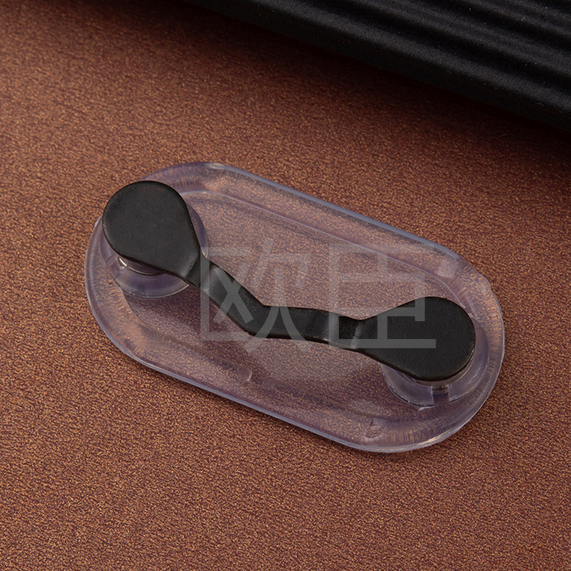 クロスボーダー爆型磁気眼鏡スタンド磁気吸引v型ブローチ工番札棚クリエイティブ磁気服イヤホンクリップ